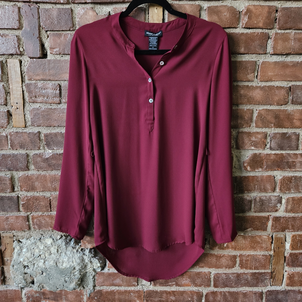 About A Girl, Bordeaux Tunic Top